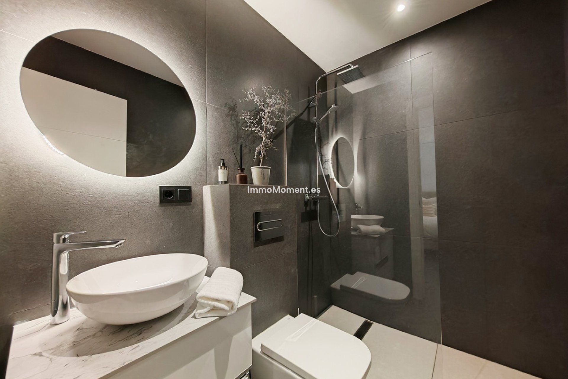 Wiederverkauf - Freistehende Villa - Estepona  - Estepona Centro