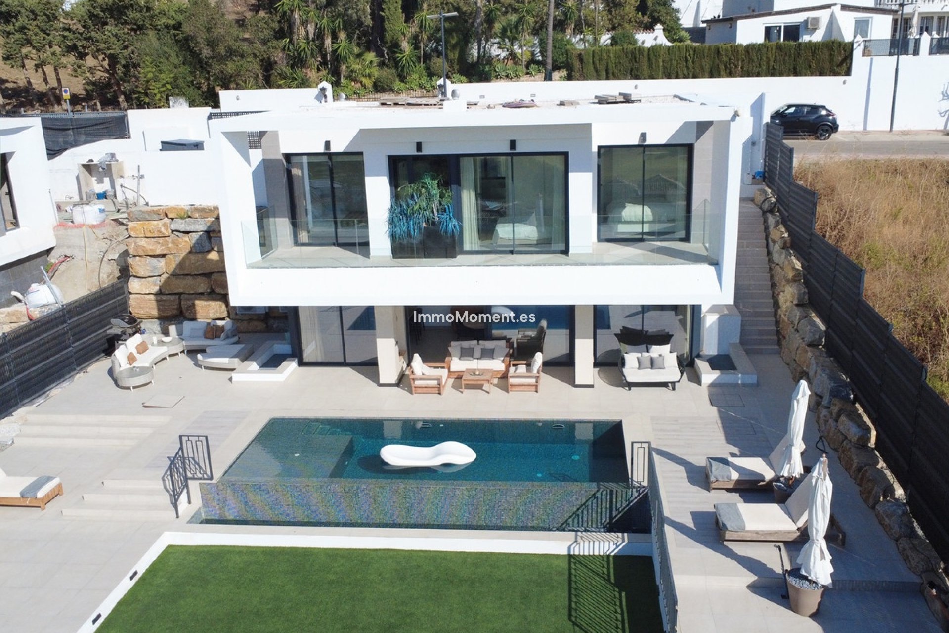 Wiederverkauf - Freistehende Villa - Estepona  - Estepona Centro