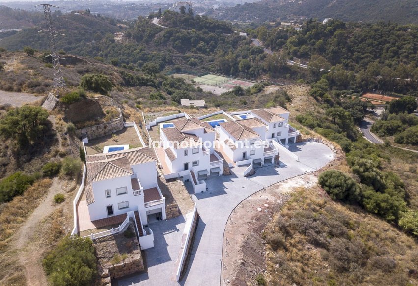 Wiederverkauf - Freistehende Villa - Estepona  - Estepona Centro