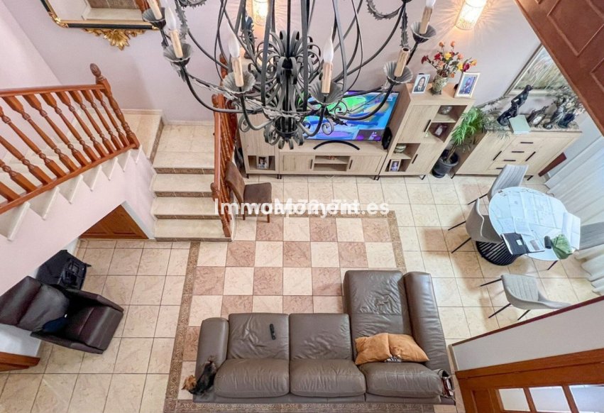 Wiederverkauf - Freistehende Villa - Estepona  - Estepona Centro