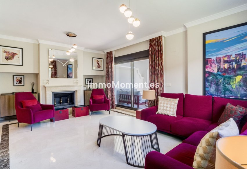 Wiederverkauf - Freistehende Villa - Estepona  - Estepona Centro