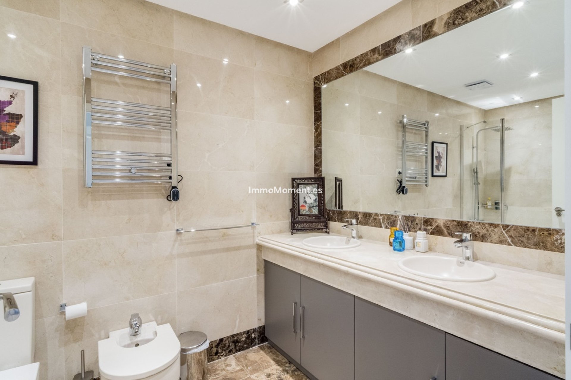Wiederverkauf - Freistehende Villa - Estepona  - Estepona Centro