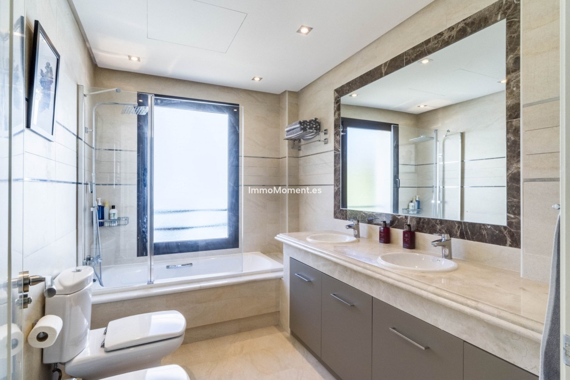 Wiederverkauf - Freistehende Villa - Estepona  - Estepona Centro