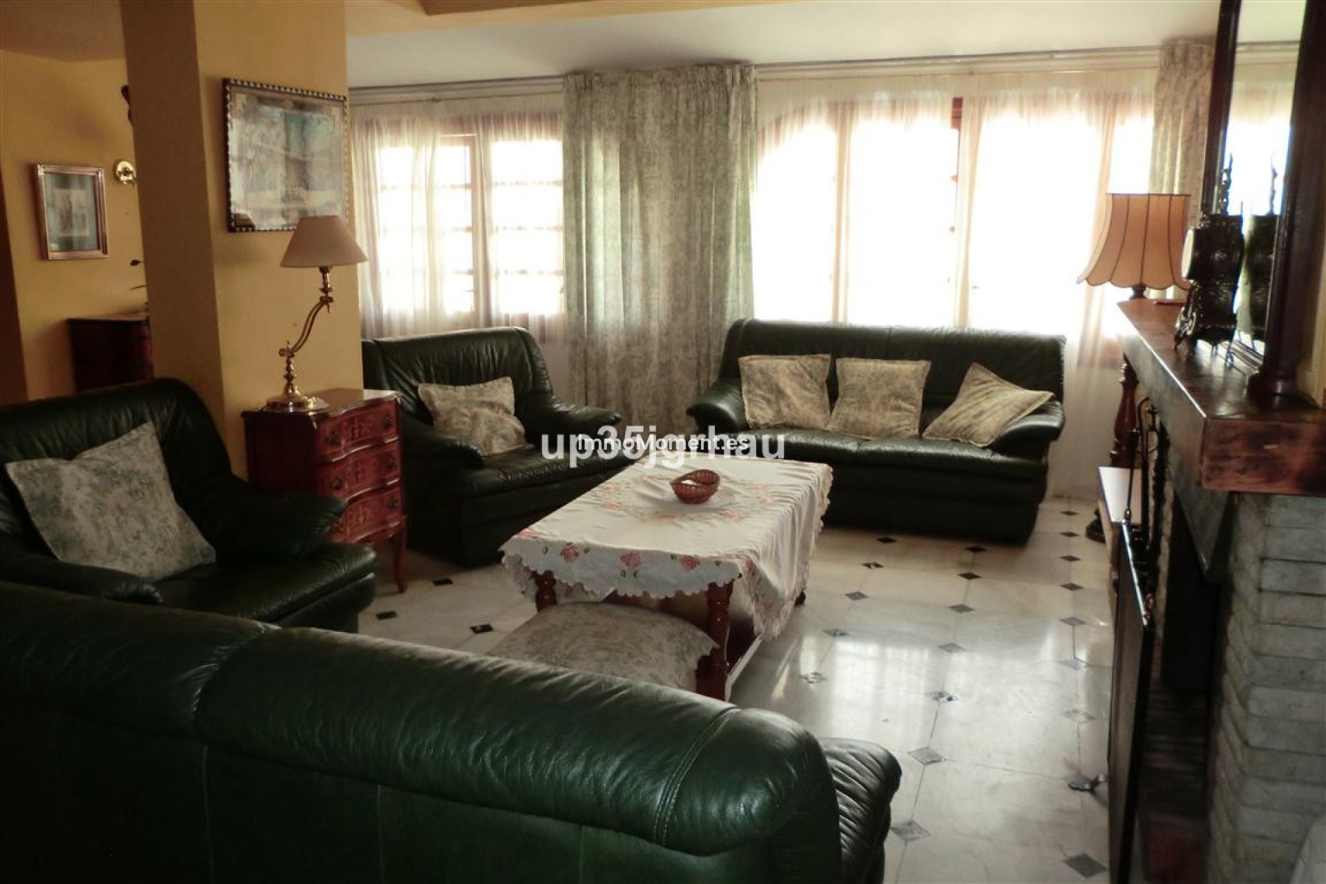 Wiederverkauf - Freistehende Villa - Estepona  - Estepona Centro