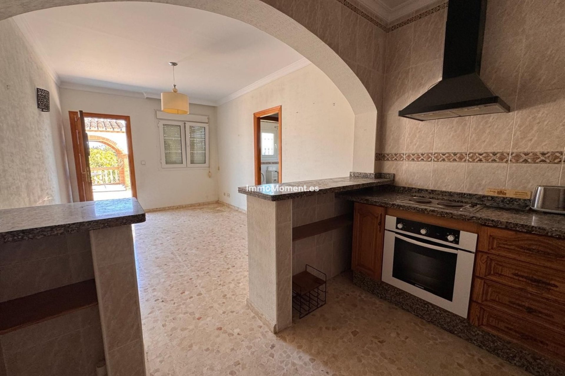 Wiederverkauf - Freistehende Villa - Estepona  - Estepona Centro