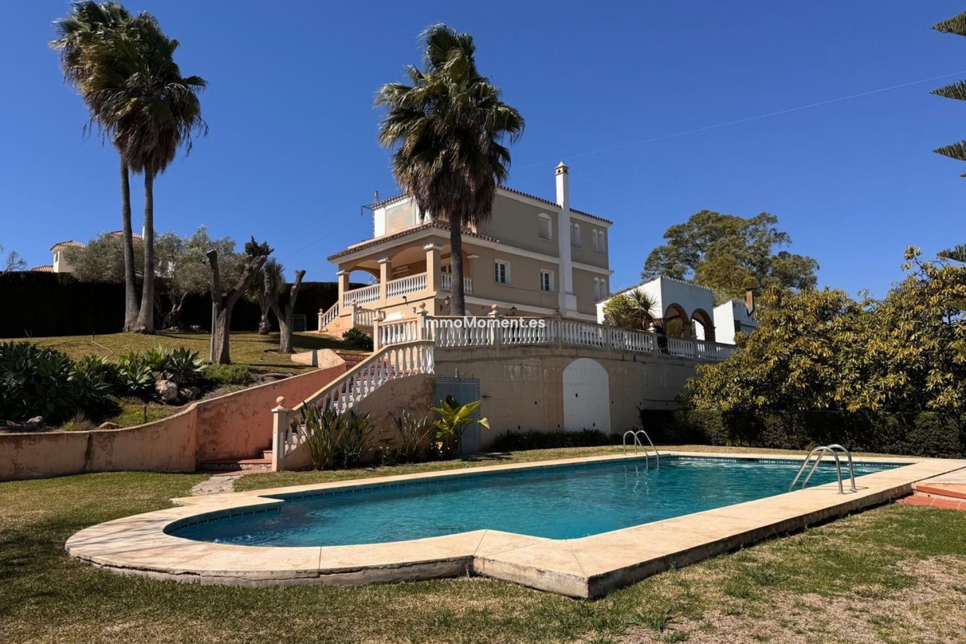 Wiederverkauf - Freistehende Villa - Estepona  - Estepona Centro