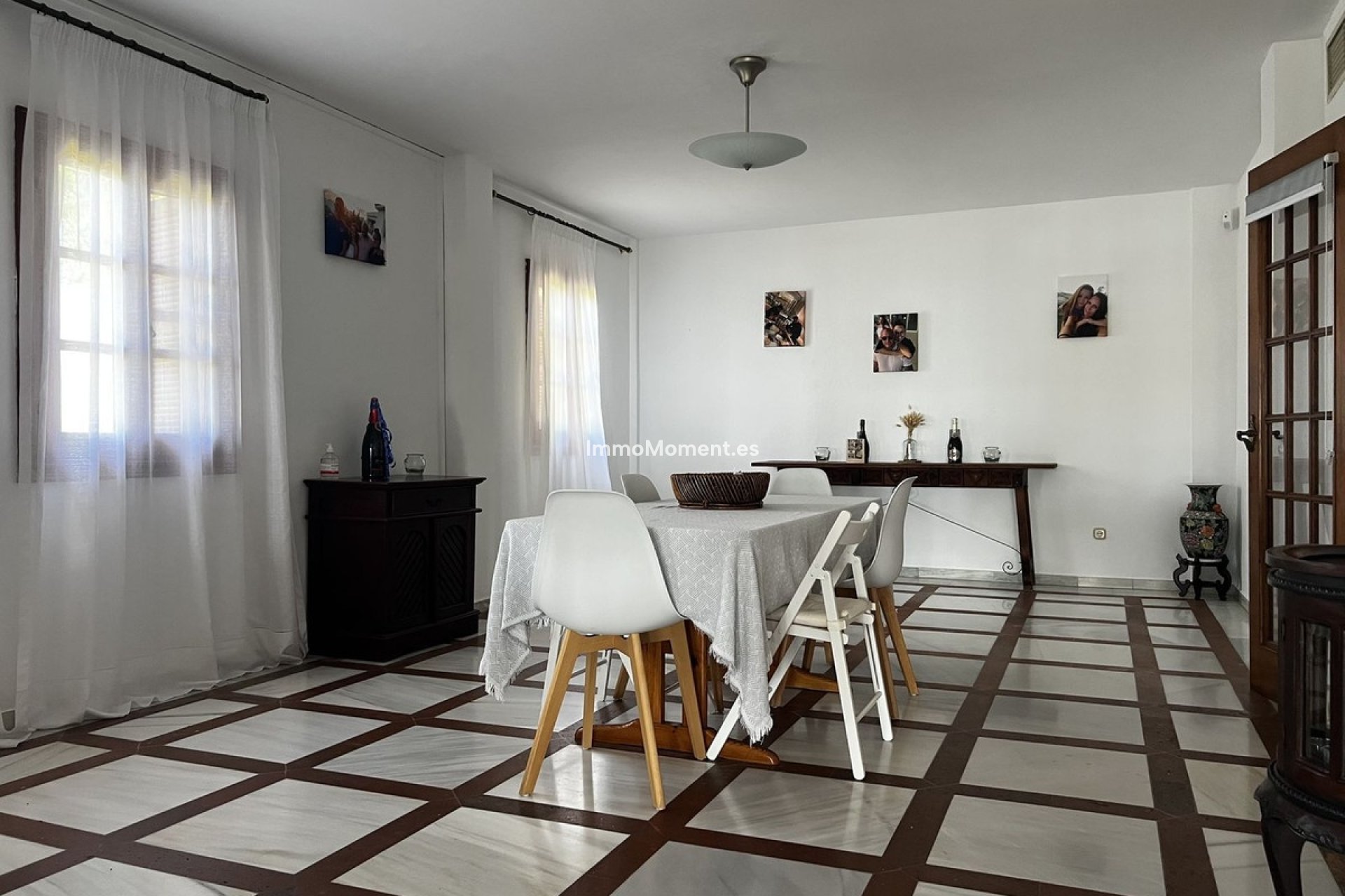 Wiederverkauf - Freistehende Villa - Estepona  - Estepona Centro