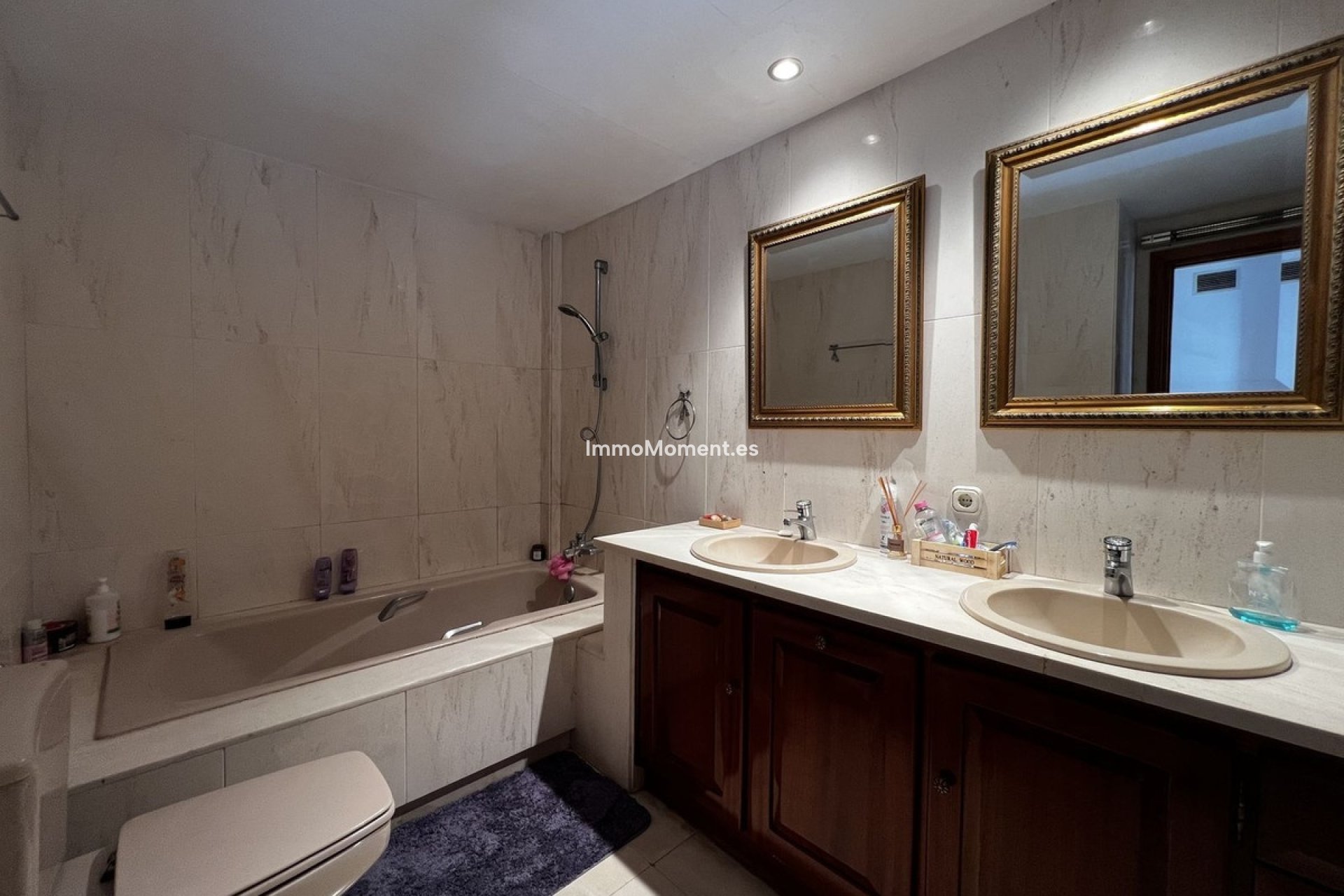 Wiederverkauf - Freistehende Villa - Estepona  - Estepona Centro