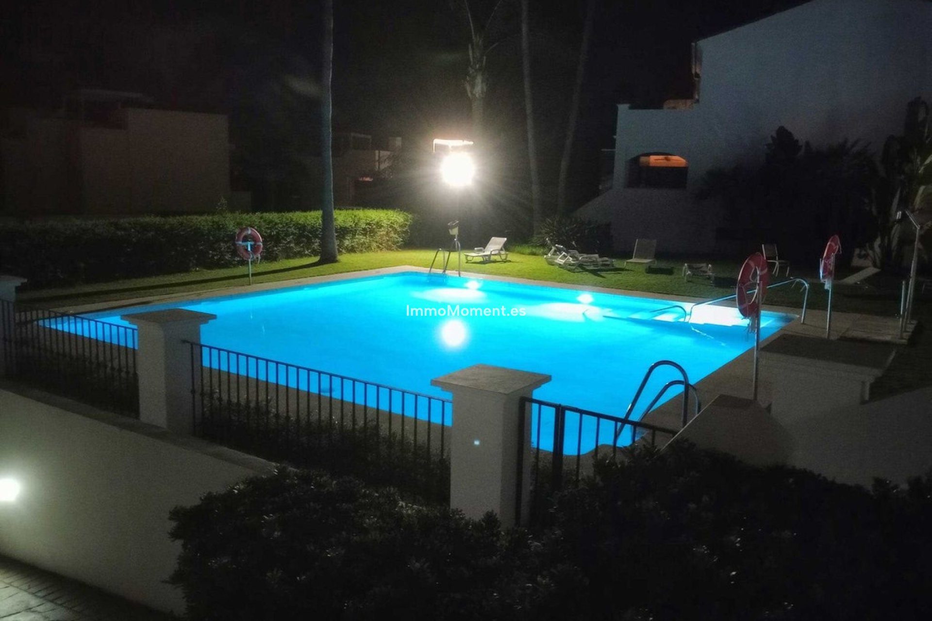 Wiederverkauf - Freistehende Villa - Estepona  - Estepona Centro