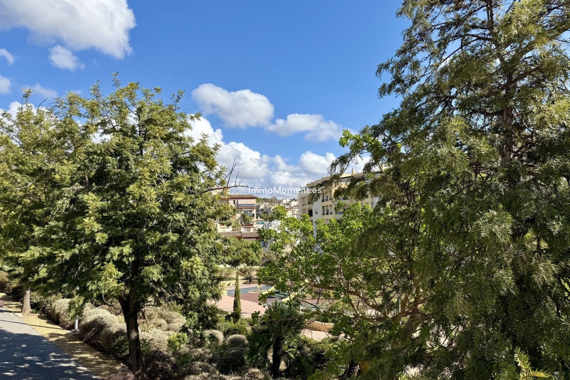 Wiederverkauf - Freistehende Villa - Estepona  - Estepona Centro