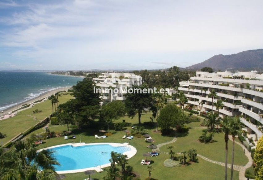Wiederverkauf - Freistehende Villa - Estepona  - Estepona Centro