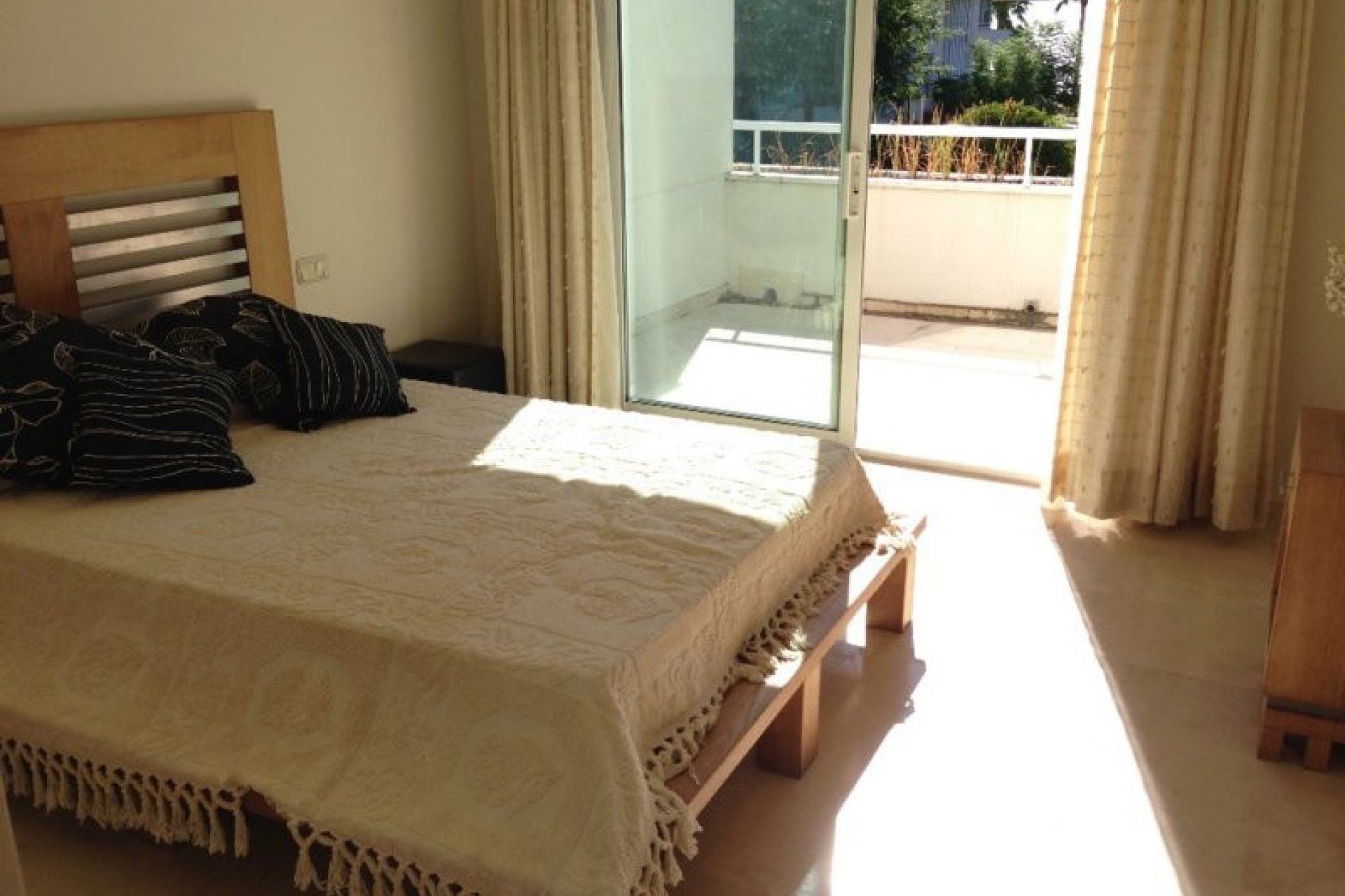 Wiederverkauf - Freistehende Villa - Estepona  - Estepona Centro