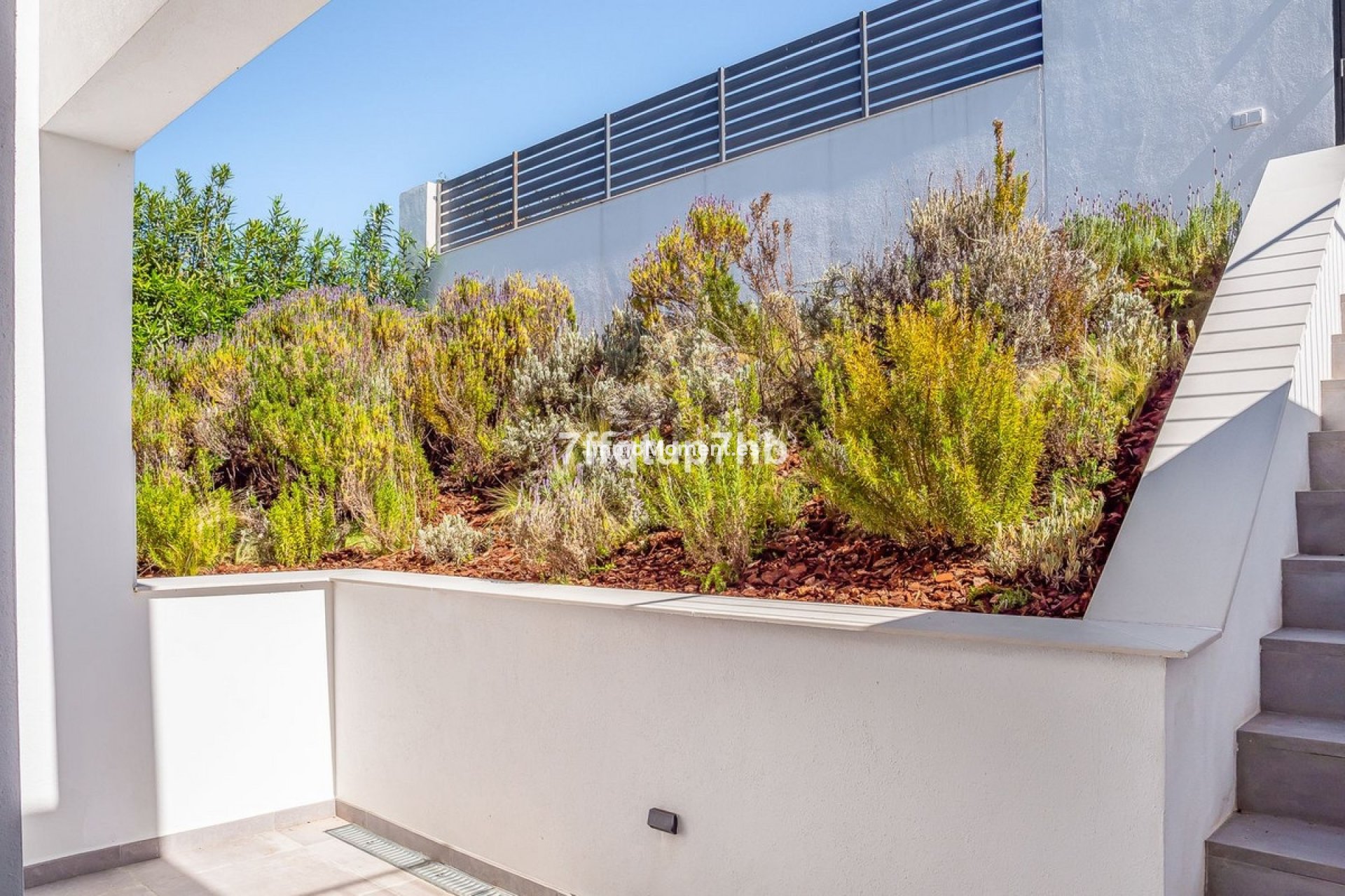 Wiederverkauf - Freistehende Villa - Estepona  - Estepona Centro