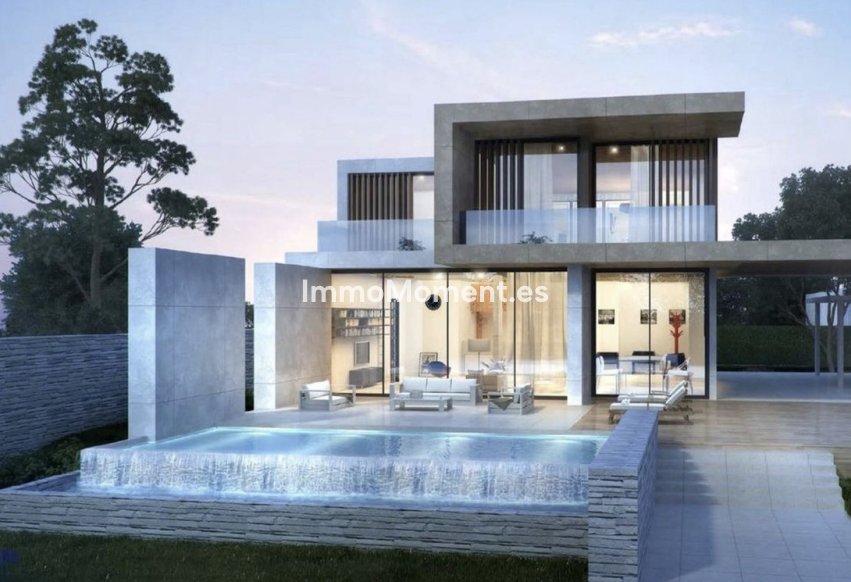 Wiederverkauf - Freistehende Villa - Estepona  - Estepona Centro