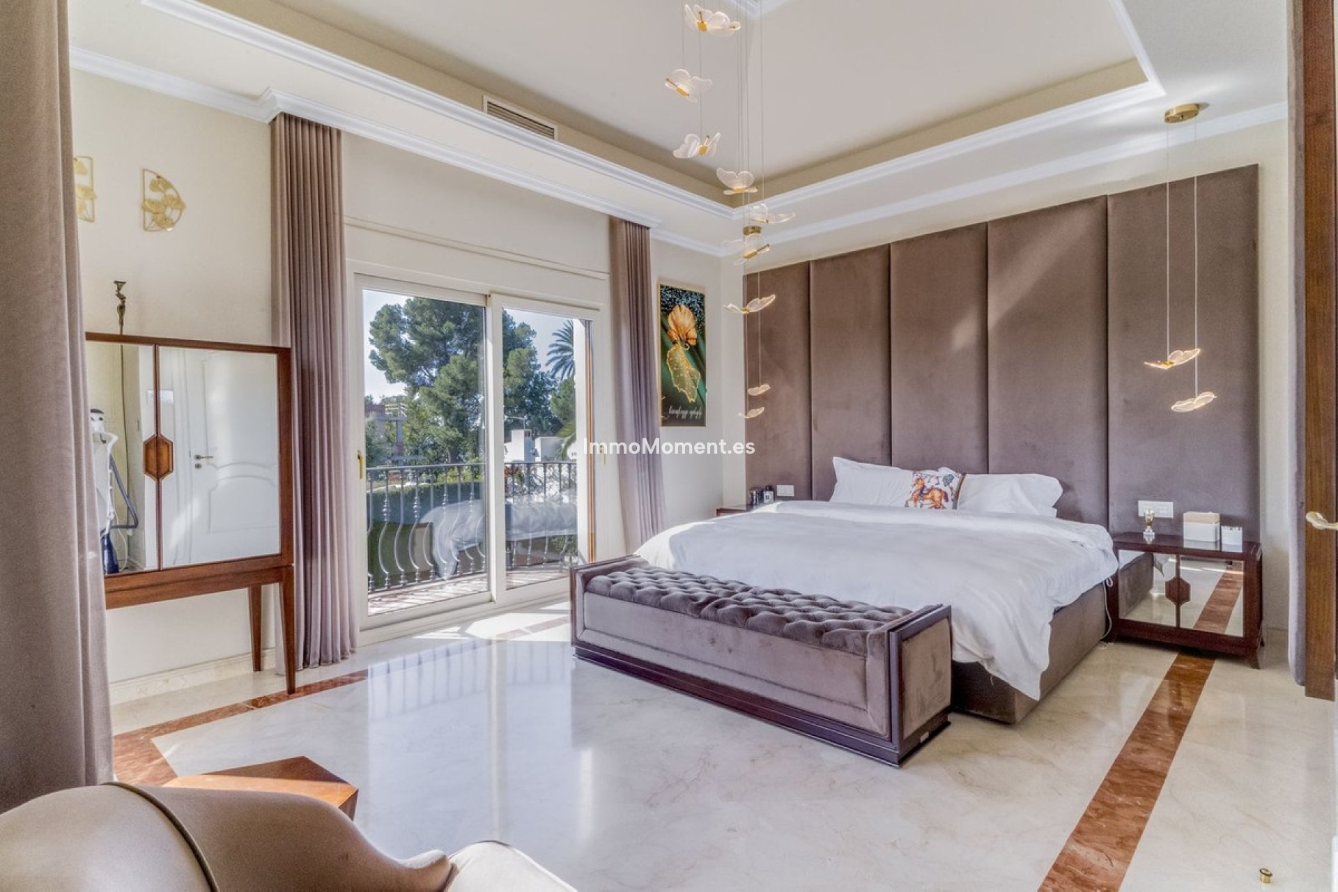 Wiederverkauf - Freistehende Villa - Estepona  - Estepona Centro