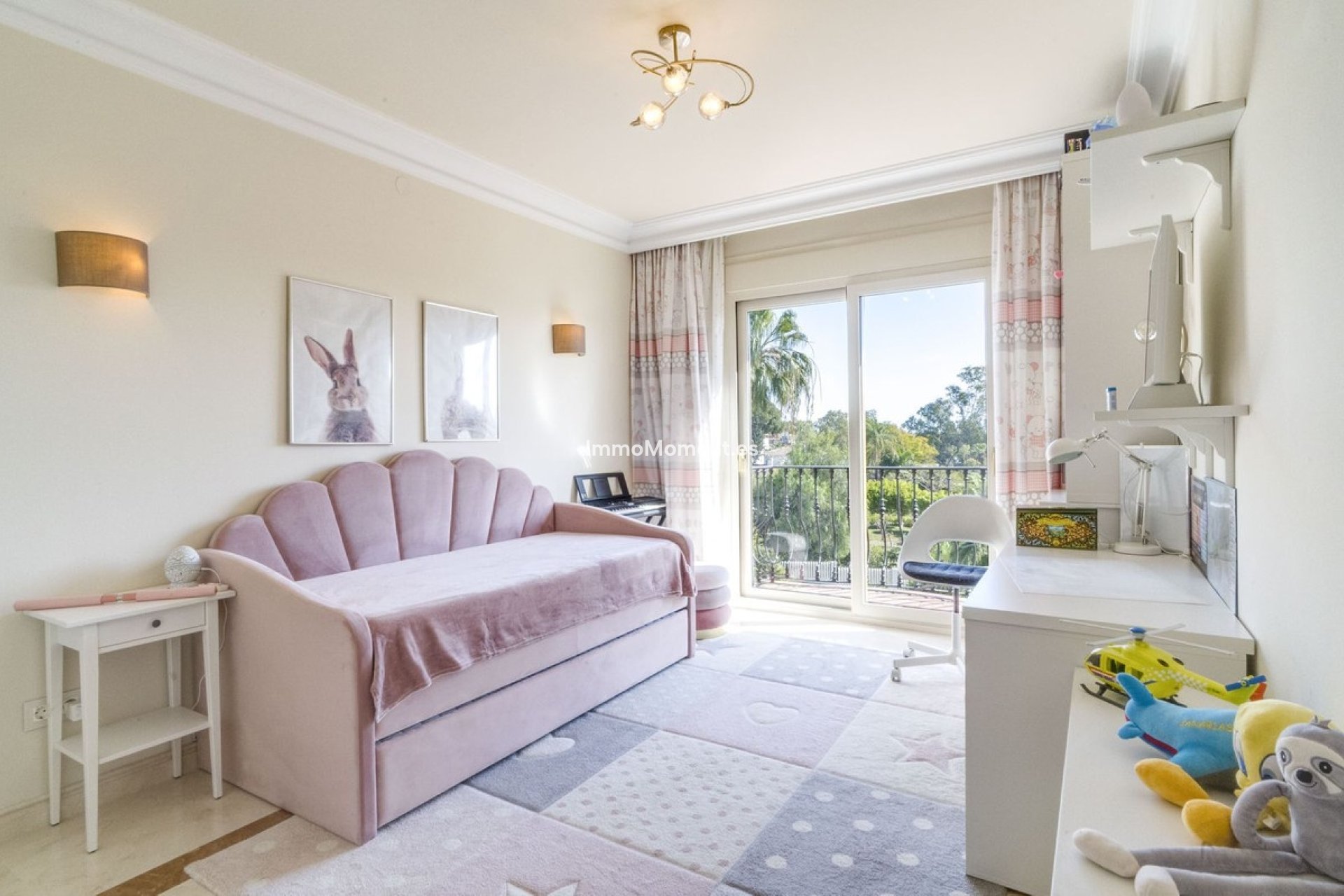 Wiederverkauf - Freistehende Villa - Estepona  - Estepona Centro