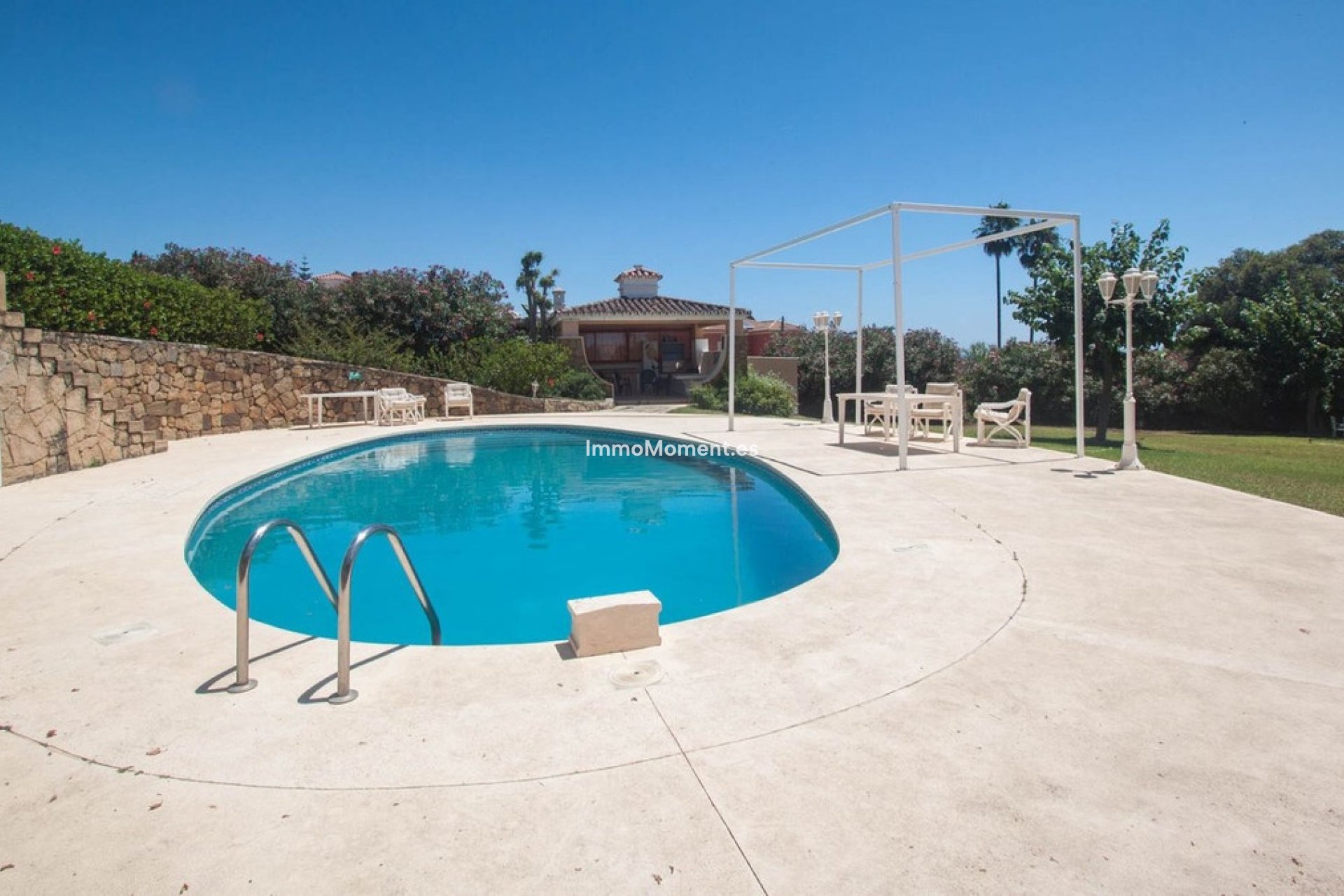 Wiederverkauf - Freistehende Villa - Estepona  - Estepona Centro