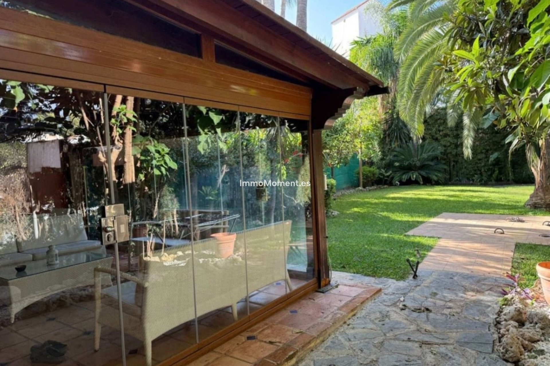 Wiederverkauf - Freistehende Villa - Estepona  - Estepona Centro