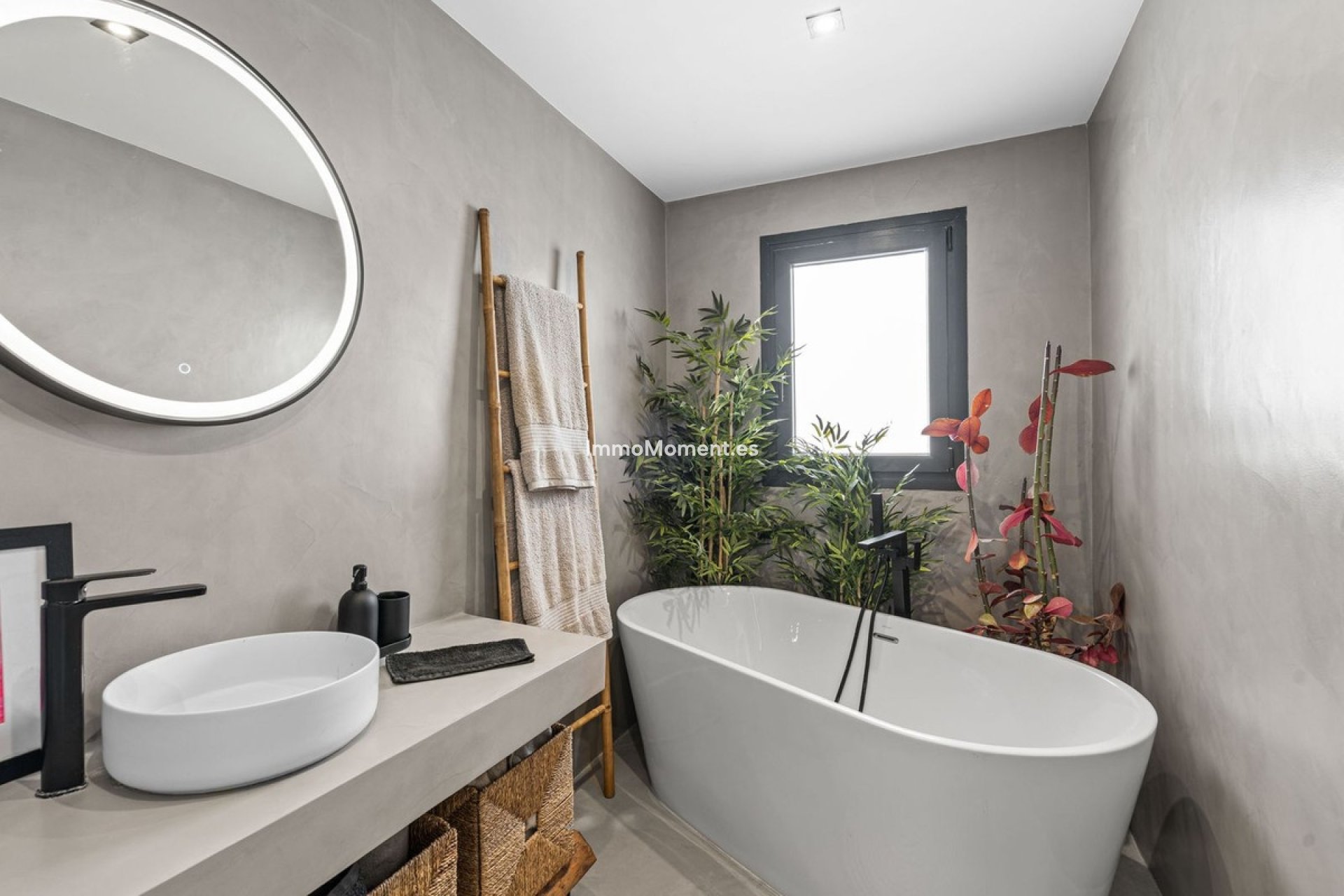 Wiederverkauf - Freistehende Villa - Estepona  - Estepona Centro