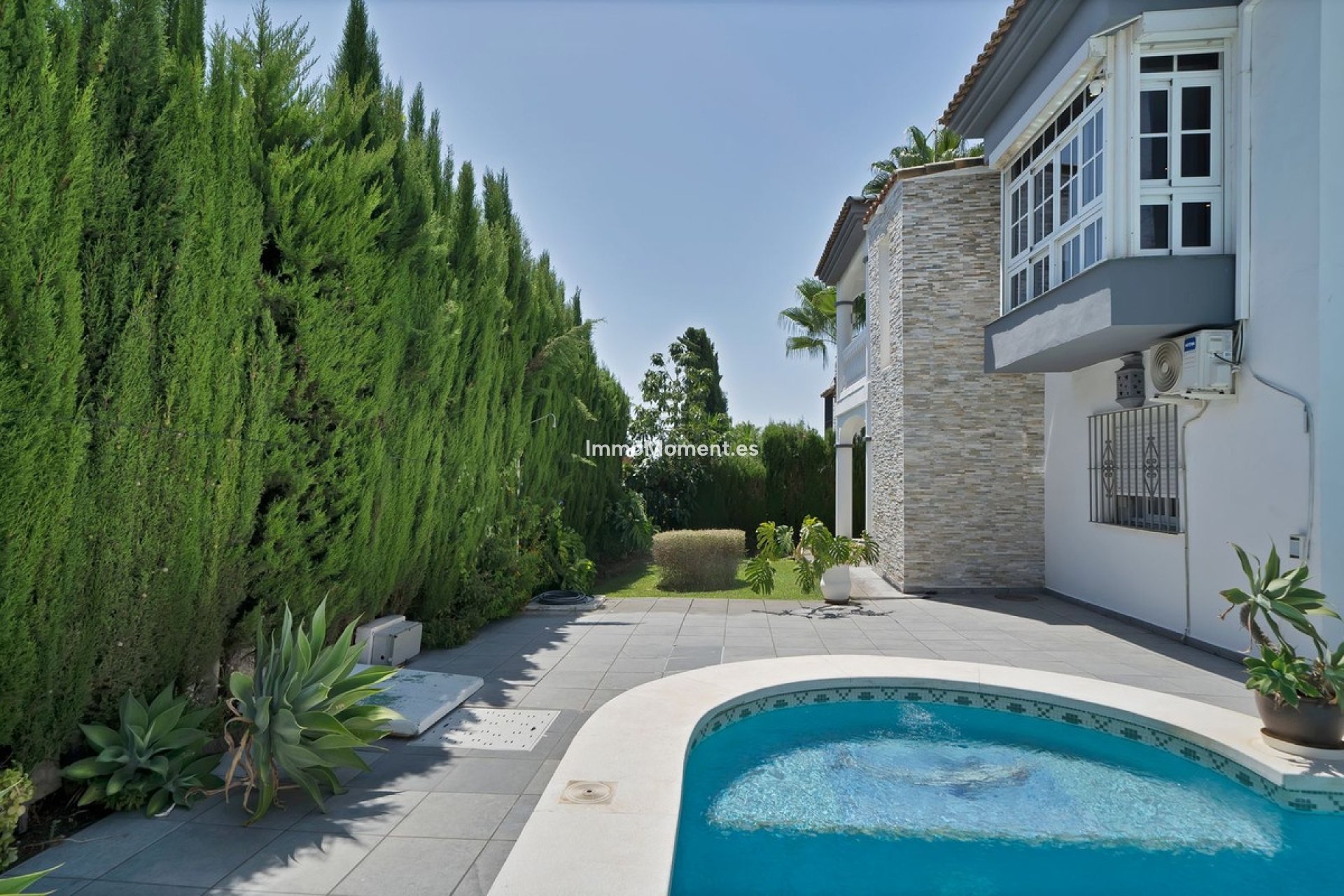 Wiederverkauf - Freistehende Villa - Estepona  - Estepona Centro