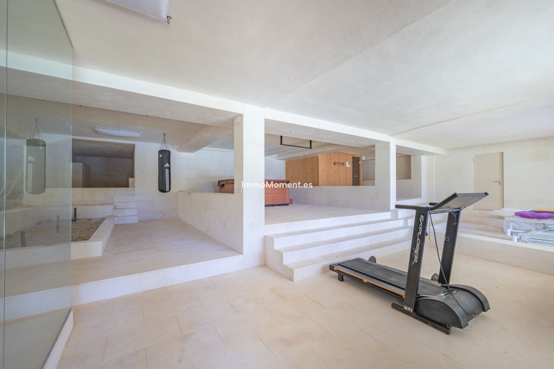 Wiederverkauf - Freistehende Villa - Estepona  - Estepona Centro