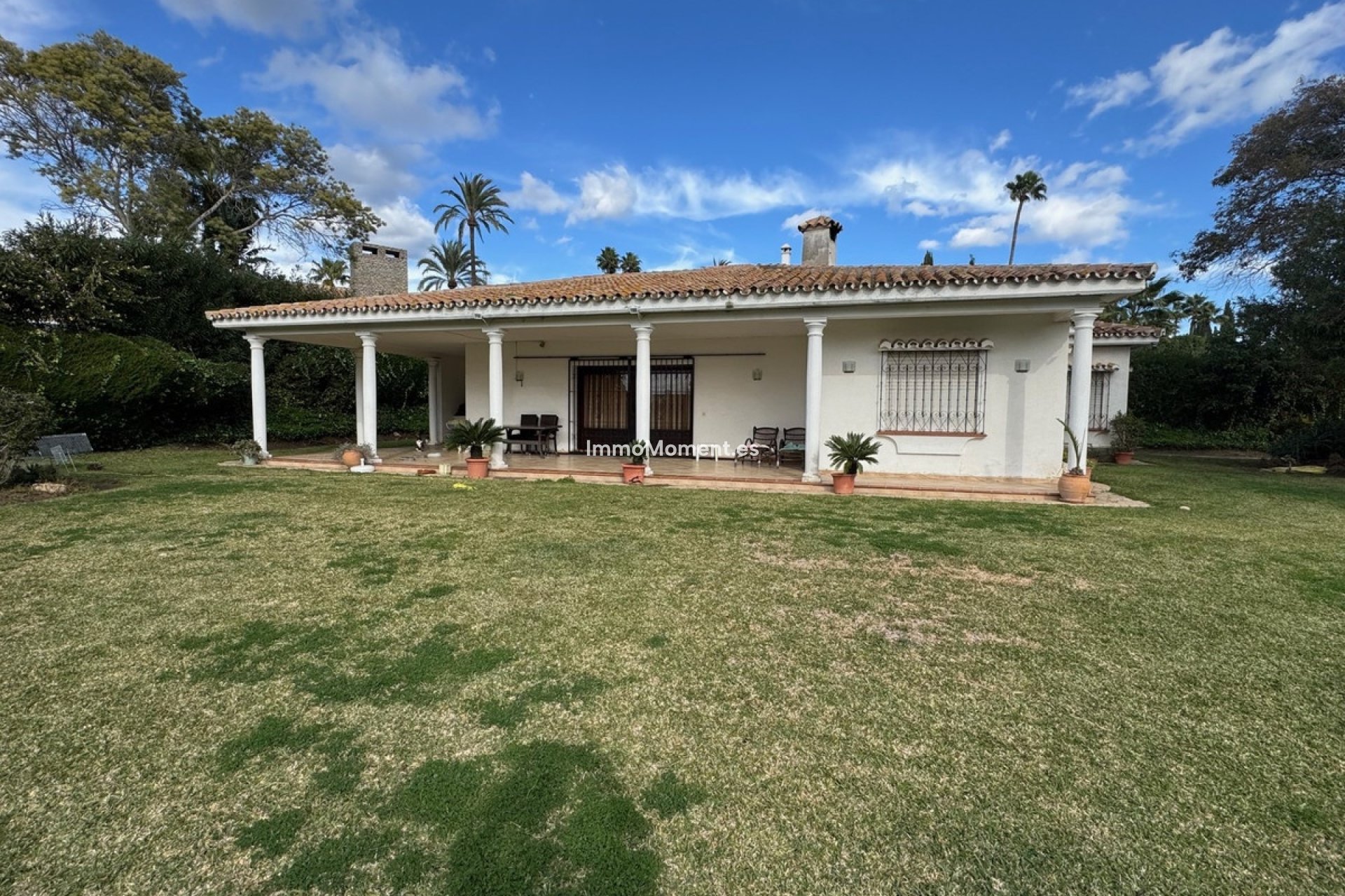 Wiederverkauf - Freistehende Villa - Estepona  - Estepona Centro