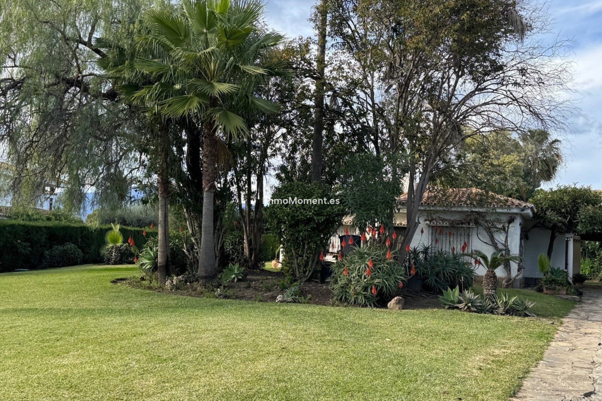 Wiederverkauf - Freistehende Villa - Estepona  - Estepona Centro