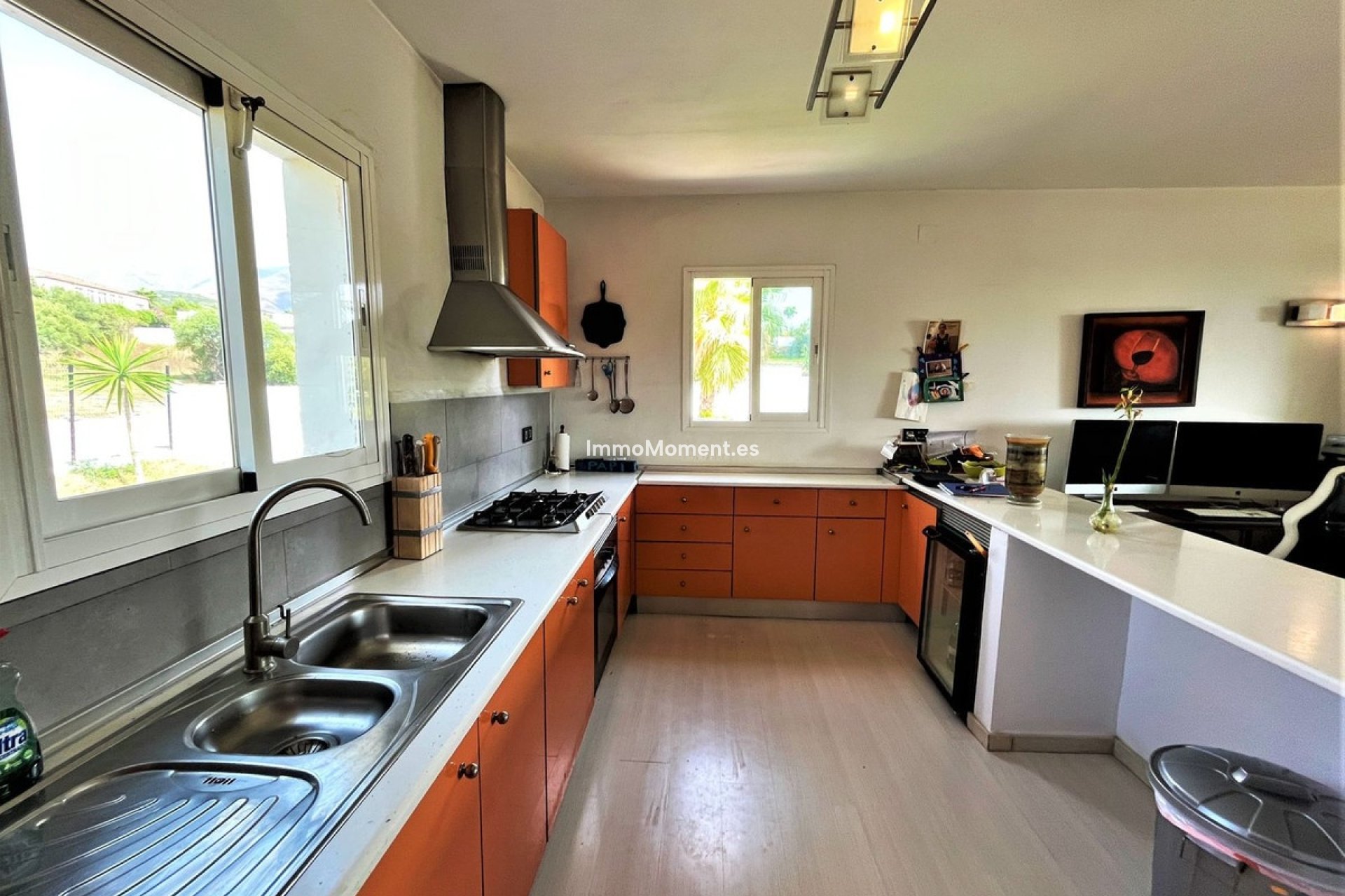 Wiederverkauf - Freistehende Villa - Estepona  - Estepona Centro