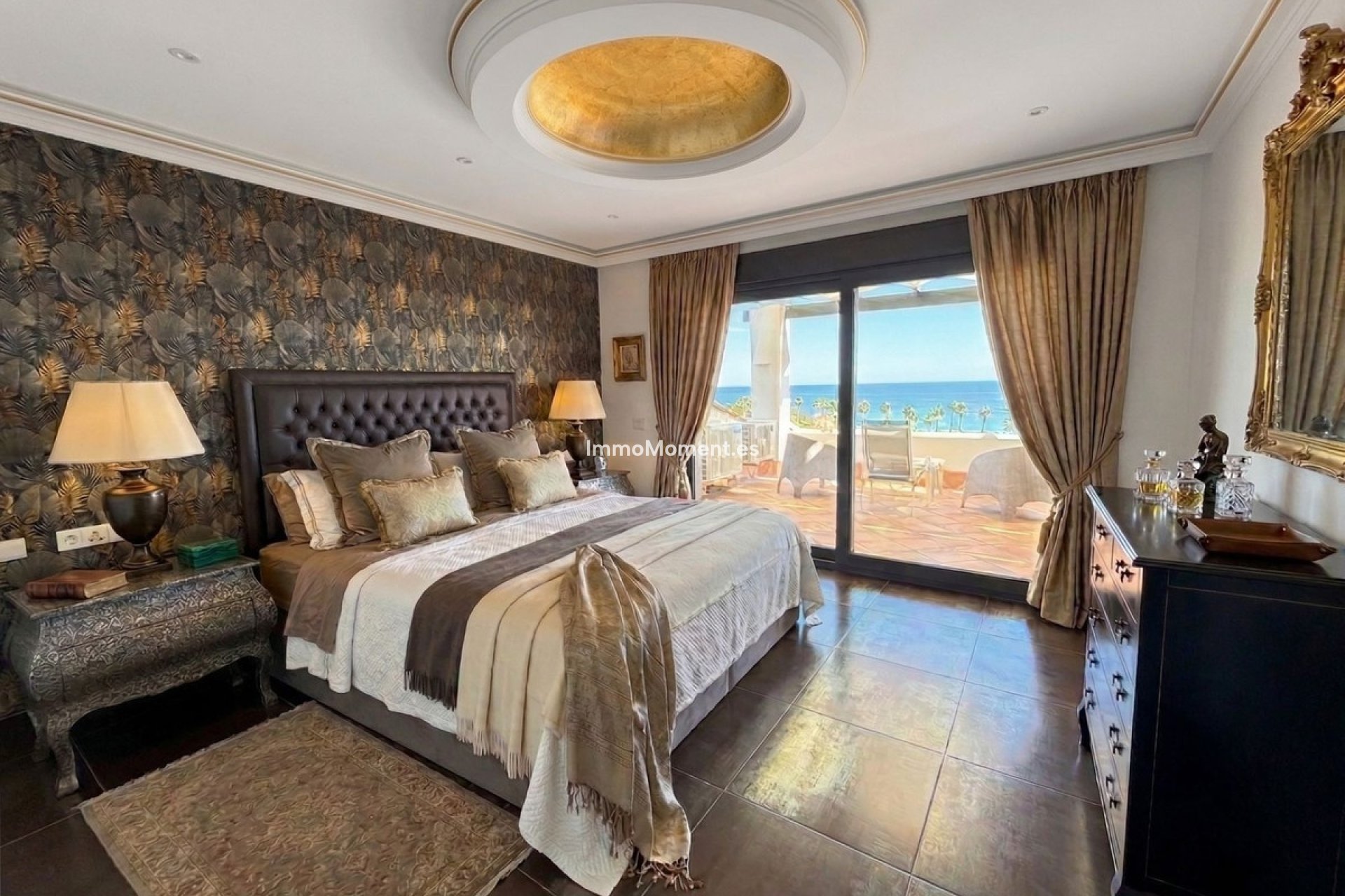 Wiederverkauf - Freistehende Villa - Estepona  - Estepona Centro