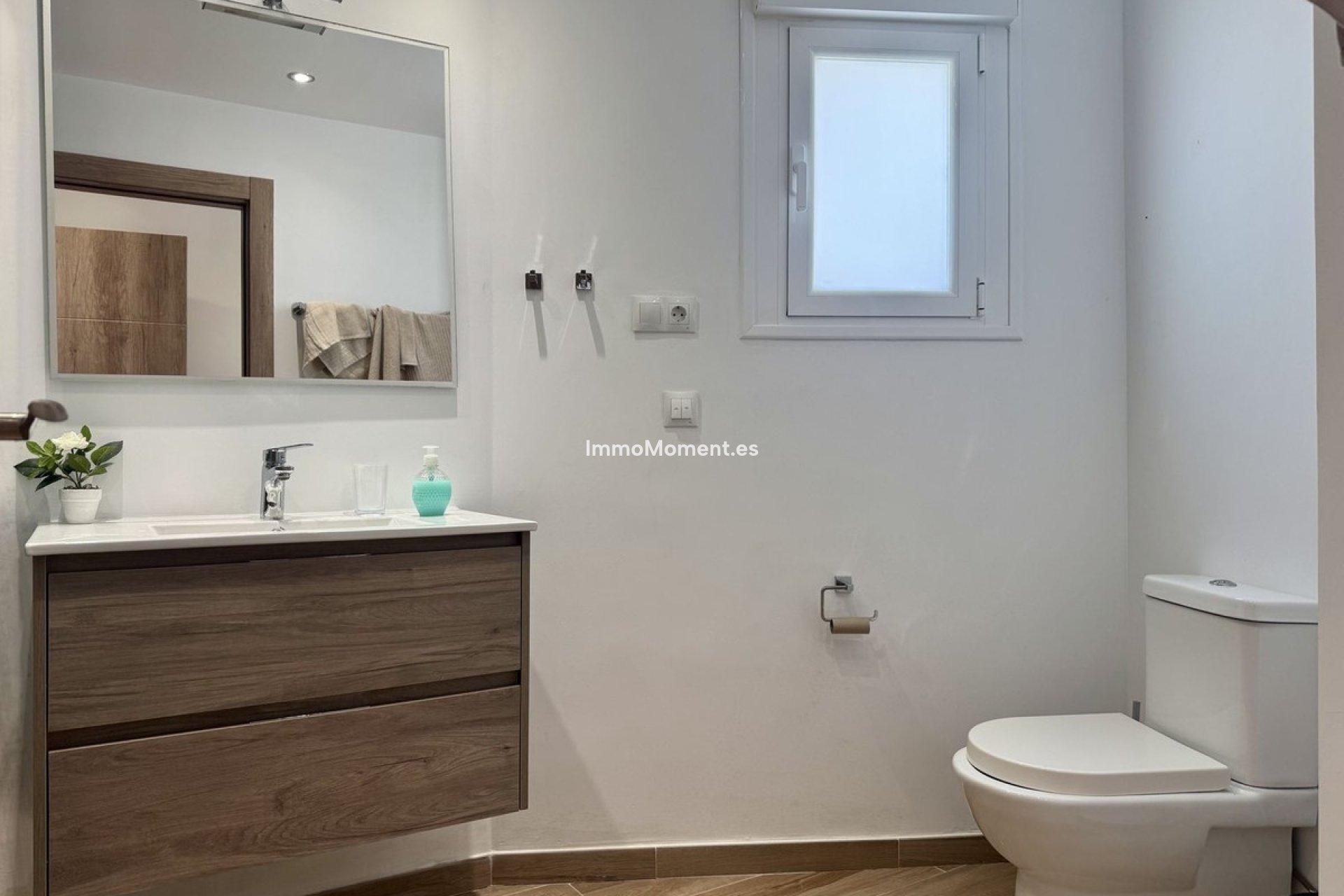 Wiederverkauf - Freistehende Villa - Estepona  - Estepona Centro