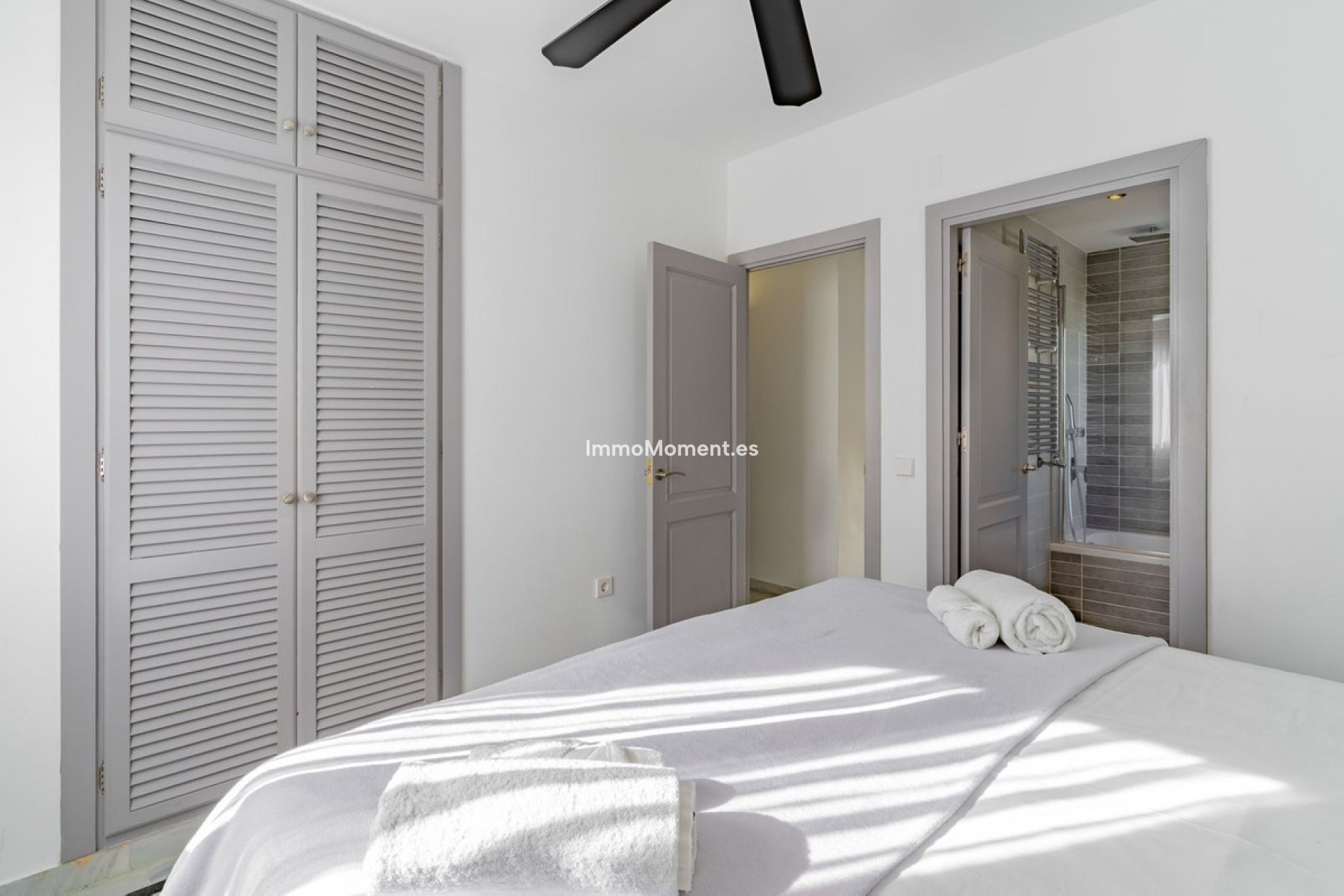 Wiederverkauf - Freistehende Villa - Estepona  - Estepona Centro
