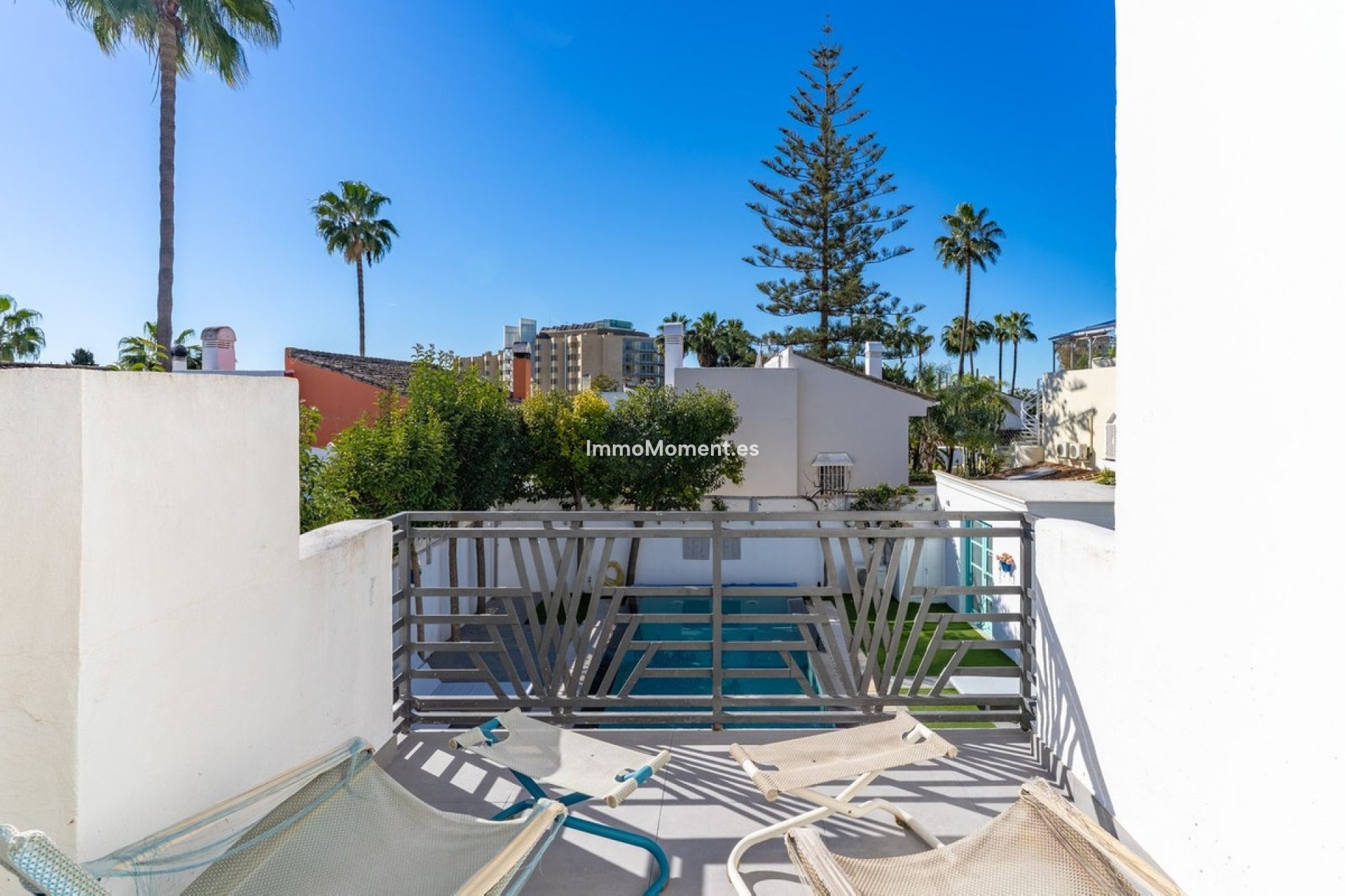 Wiederverkauf - Freistehende Villa - Estepona  - Estepona Centro