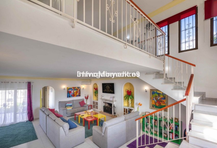 Wiederverkauf - Freistehende Villa - Estepona  - Estepona Centro