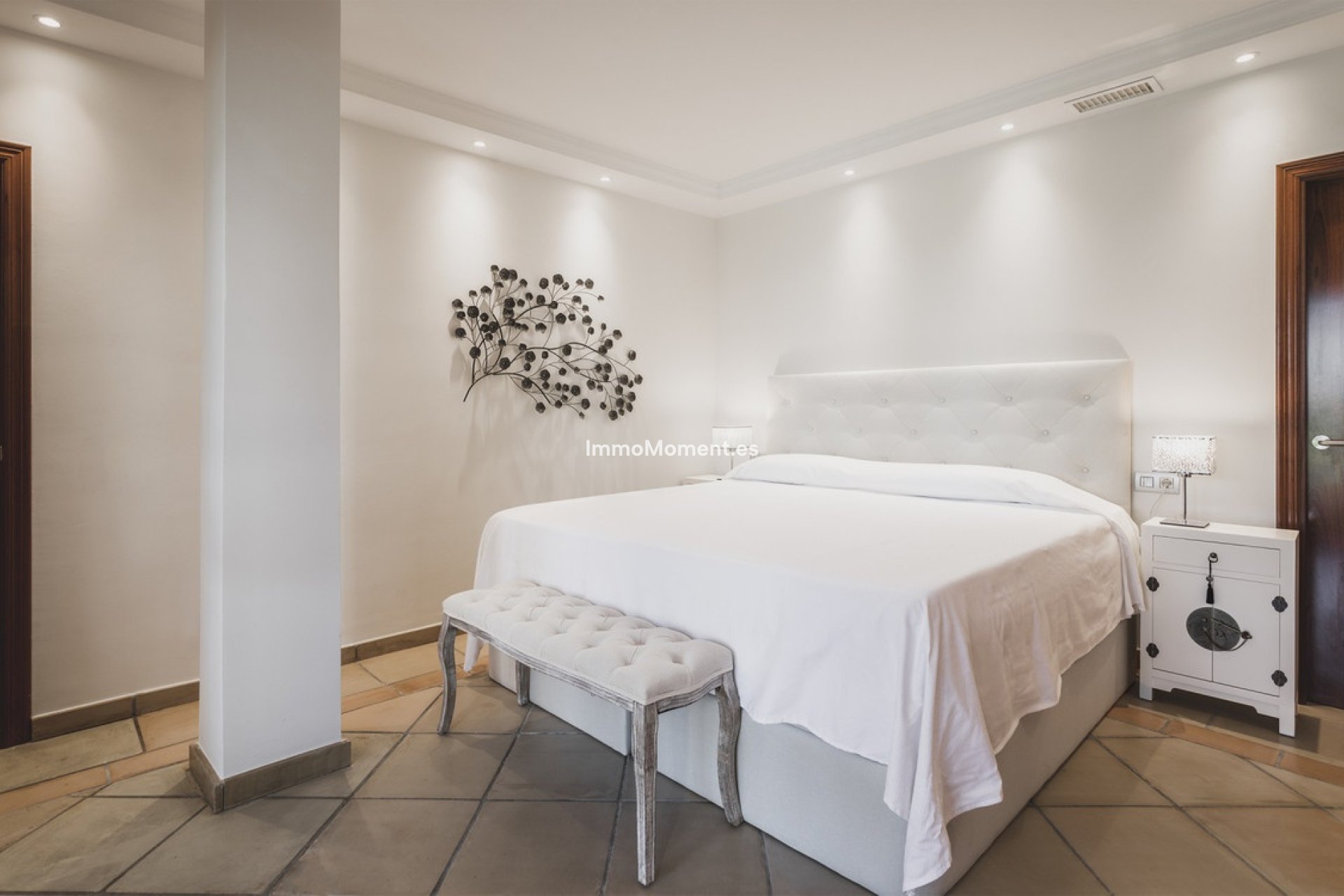 Wiederverkauf - Freistehende Villa - Estepona  - Estepona Centro