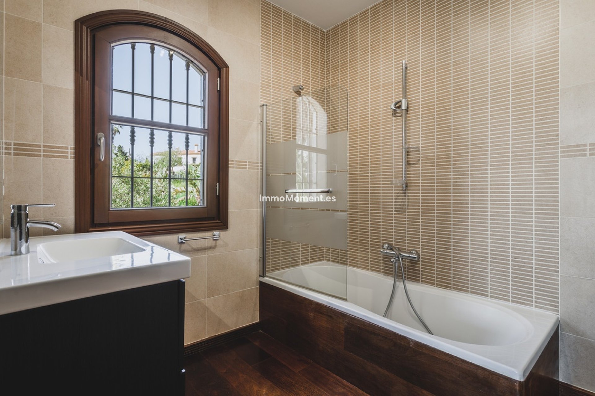 Wiederverkauf - Freistehende Villa - Estepona  - Estepona Centro