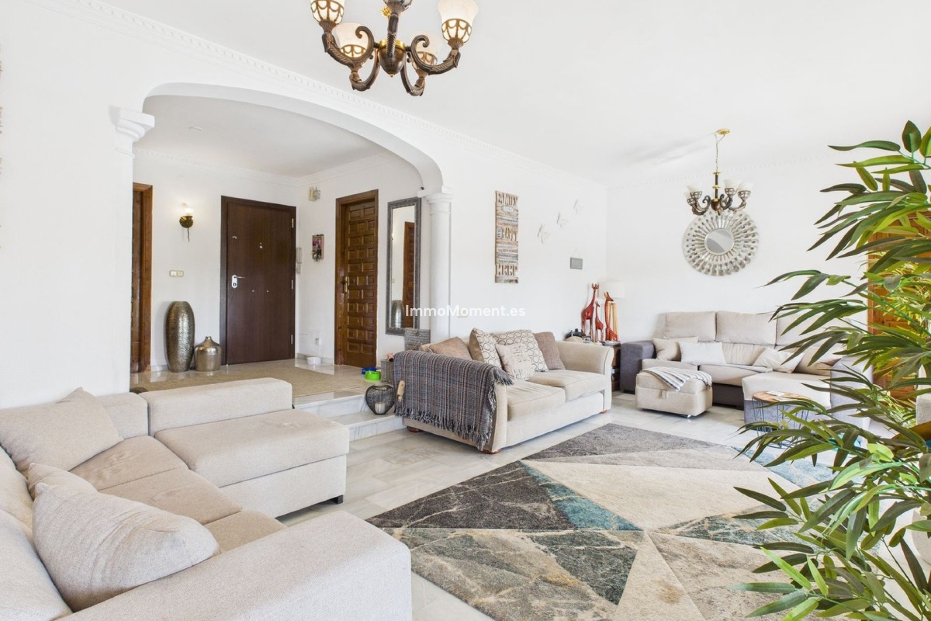 Wiederverkauf - Freistehende Villa - Estepona  - Estepona Centro