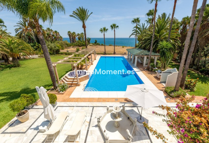 Wiederverkauf - Freistehende Villa - Estepona  - Estepona Centro