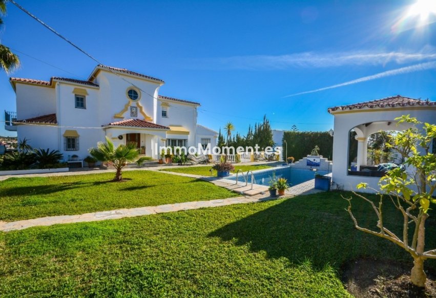 Wiederverkauf - Freistehende Villa - Estepona  - Estepona Centro