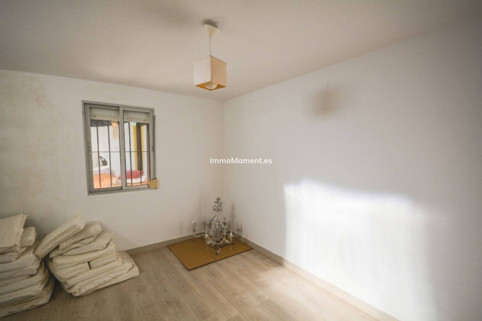 Wiederverkauf - Freistehende Villa - Estepona  - Estepona Centro