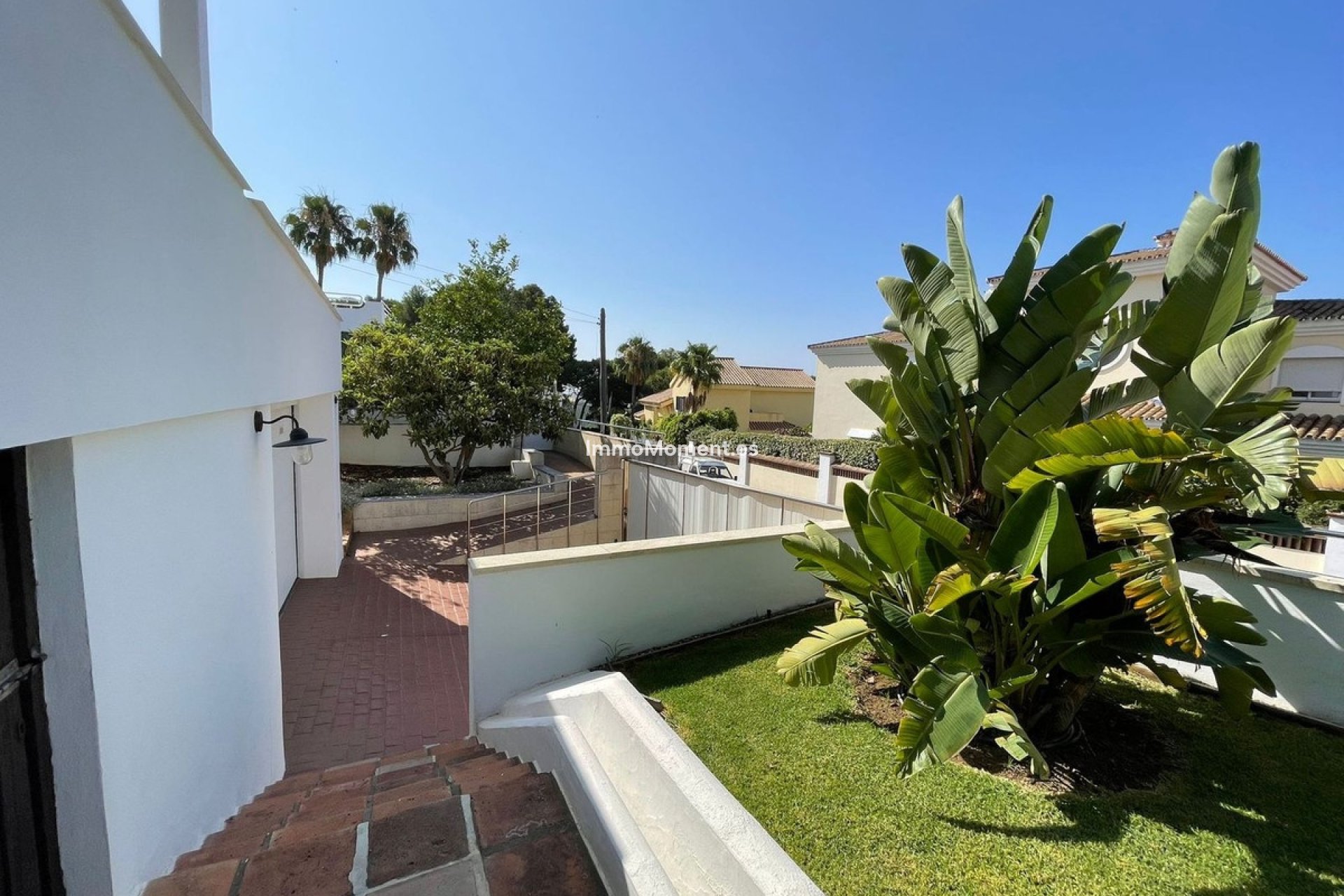 Wiederverkauf - Freistehende Villa - Estepona  - Estepona Centro