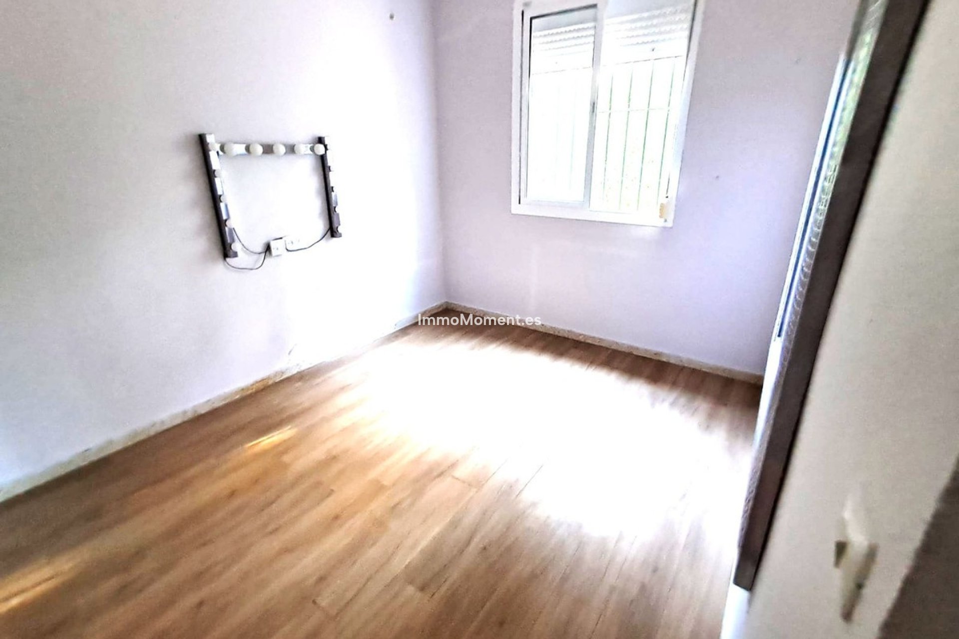 Wiederverkauf - Freistehende Villa - Estepona  - Estepona Centro