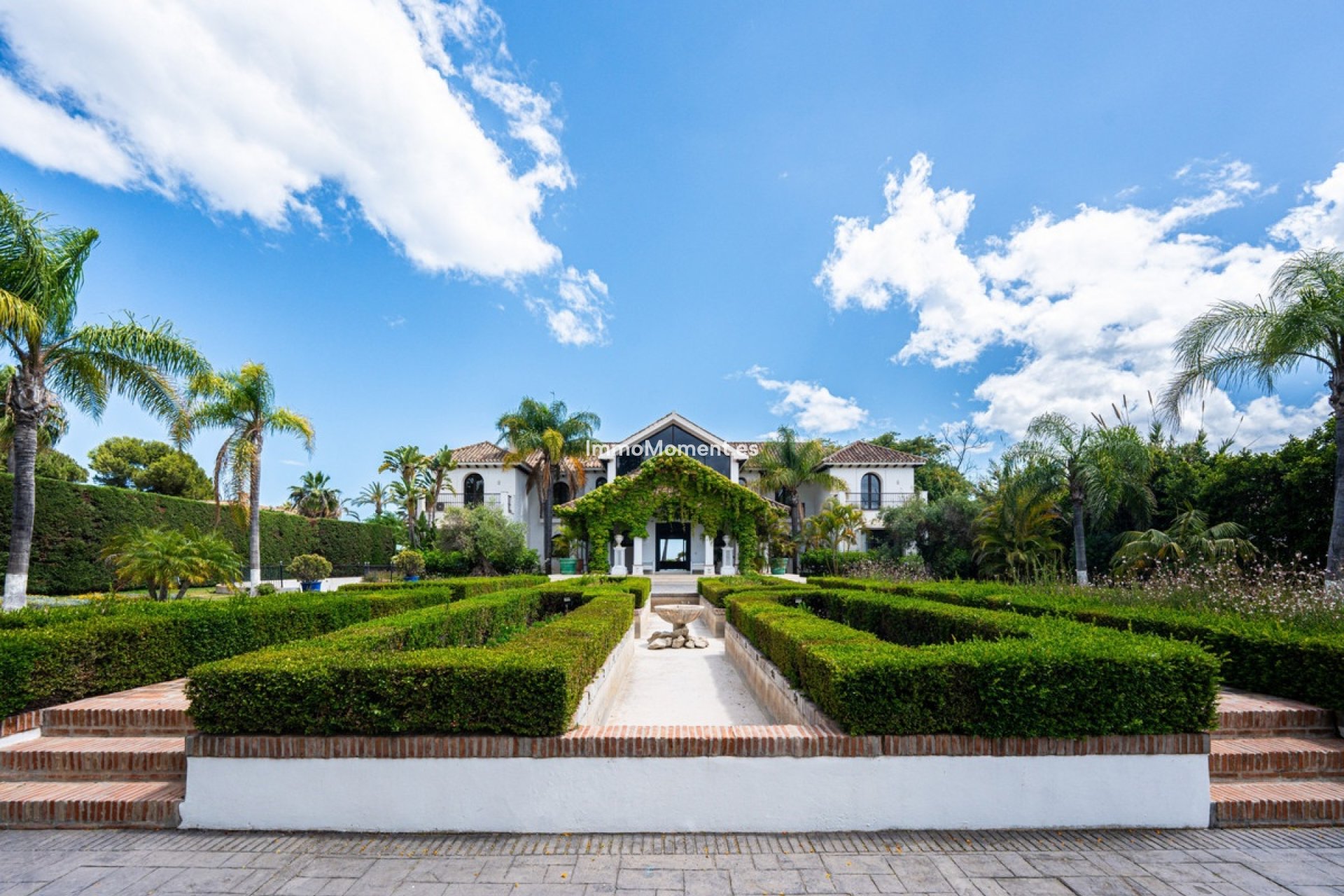 Wiederverkauf - Freistehende Villa - Estepona  - Estepona Centro