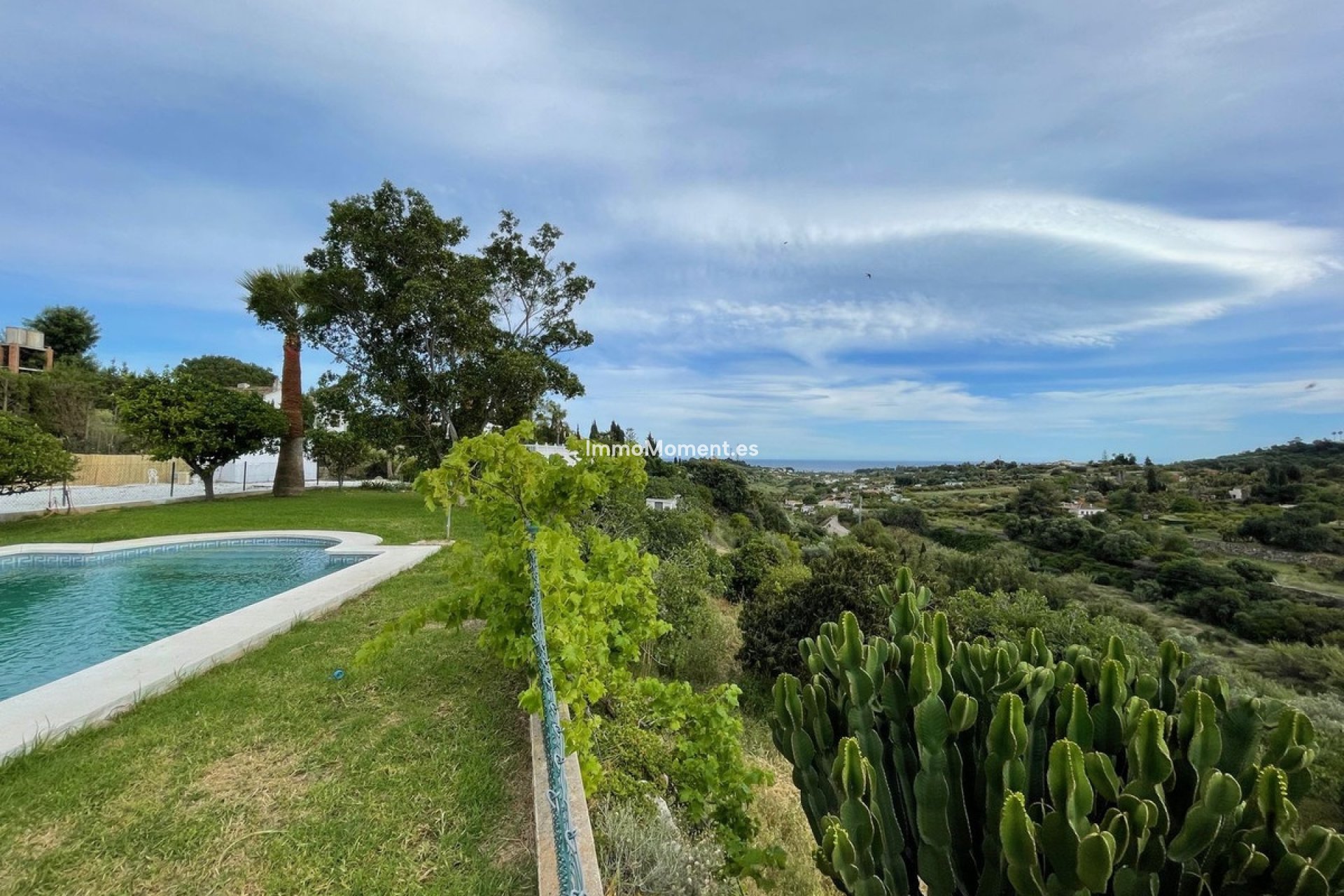 Wiederverkauf - Freistehende Villa - Estepona  - Estepona Centro