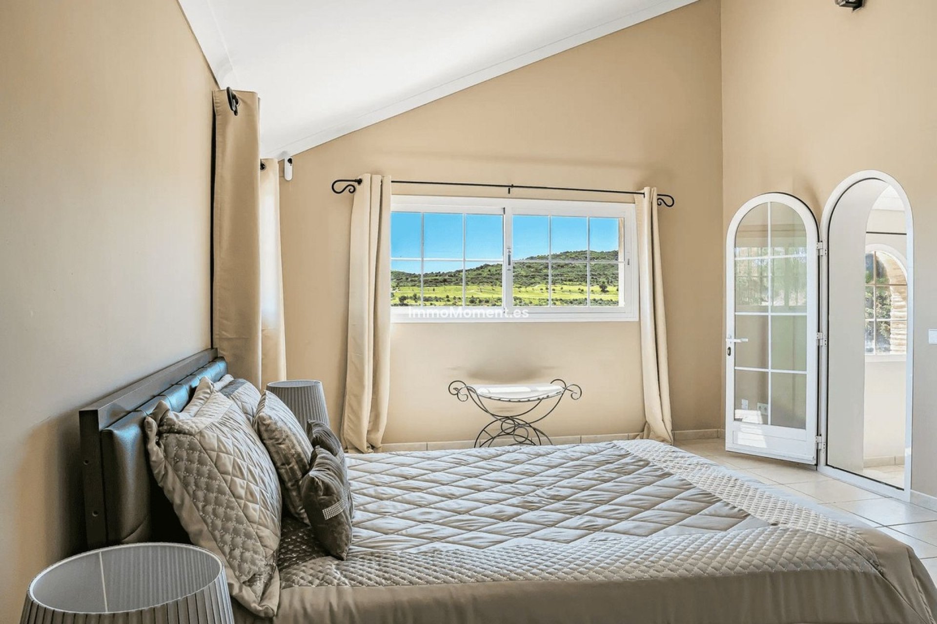 Wiederverkauf - Freistehende Villa - Estepona  - Estepona Centro