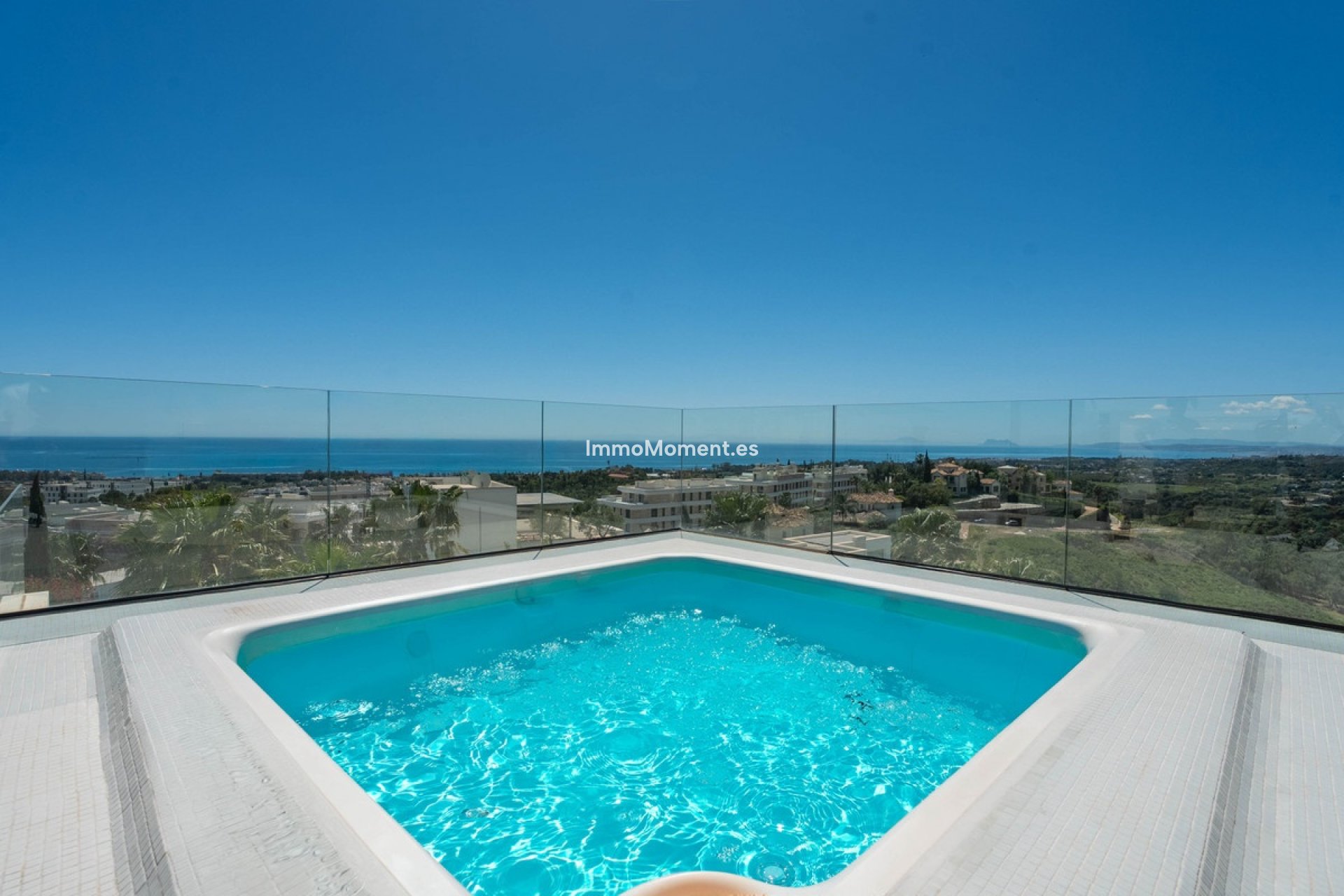 Wiederverkauf - Freistehende Villa - Estepona  - Estepona Centro