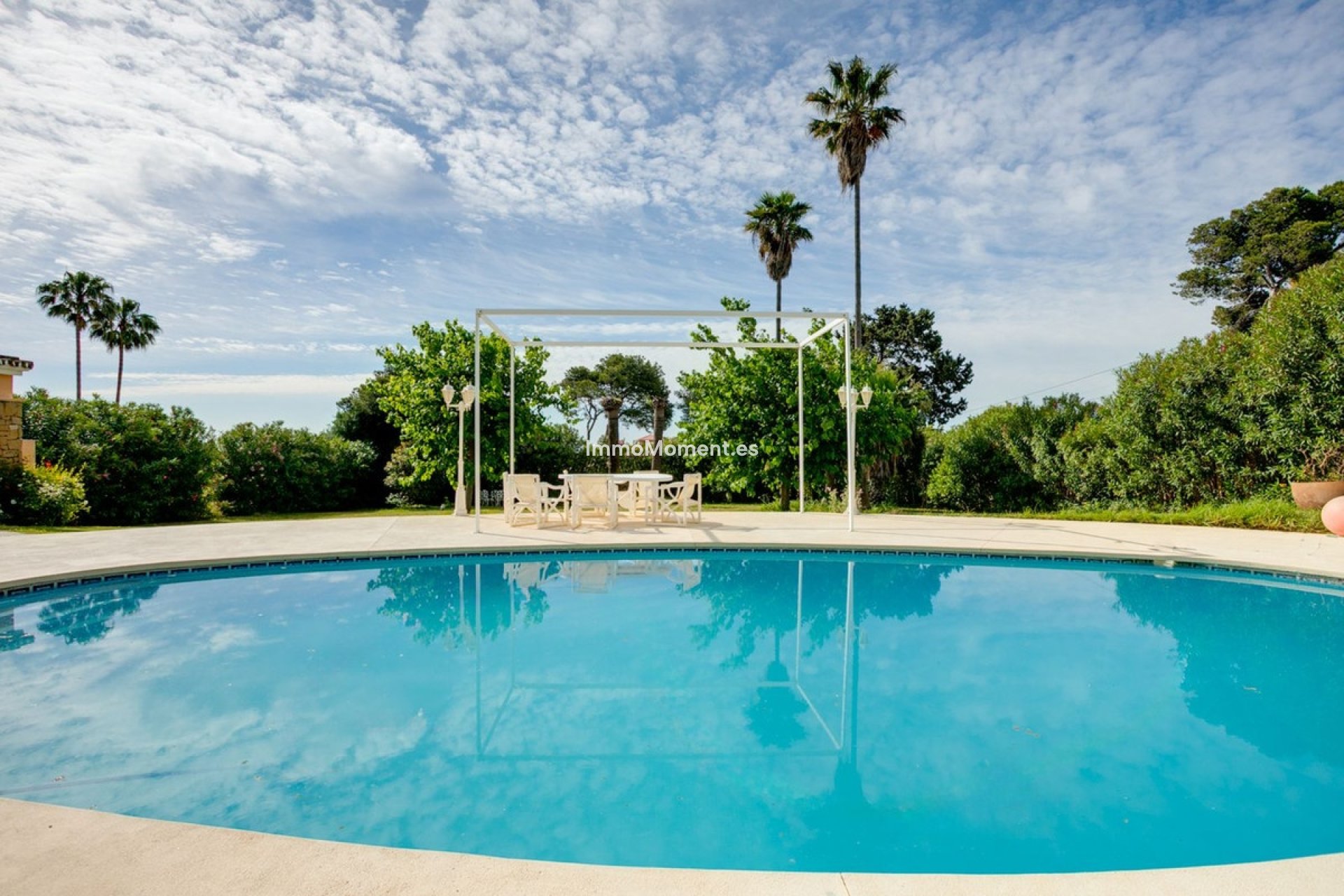 Wiederverkauf - Freistehende Villa - Estepona  - Estepona Centro