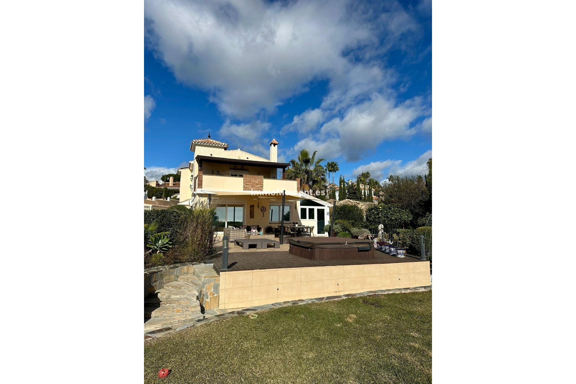 Wiederverkauf - Freistehende Villa - Estepona  - Estepona Centro