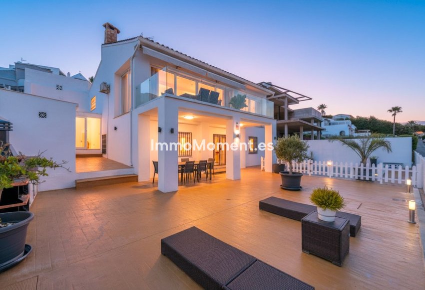 Wiederverkauf - Freistehende Villa - Estepona  - Estepona Centro