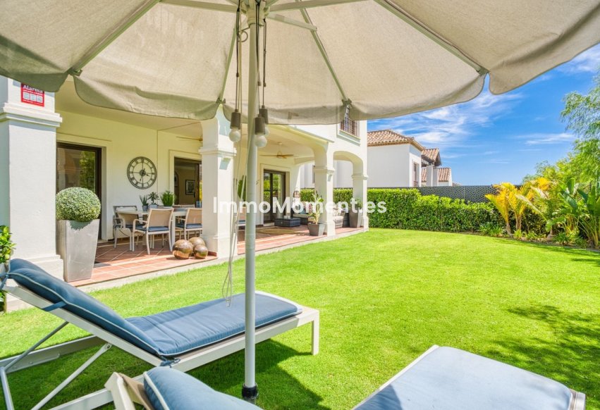 Wiederverkauf - Freistehende Villa - Estepona  - Estepona Centro