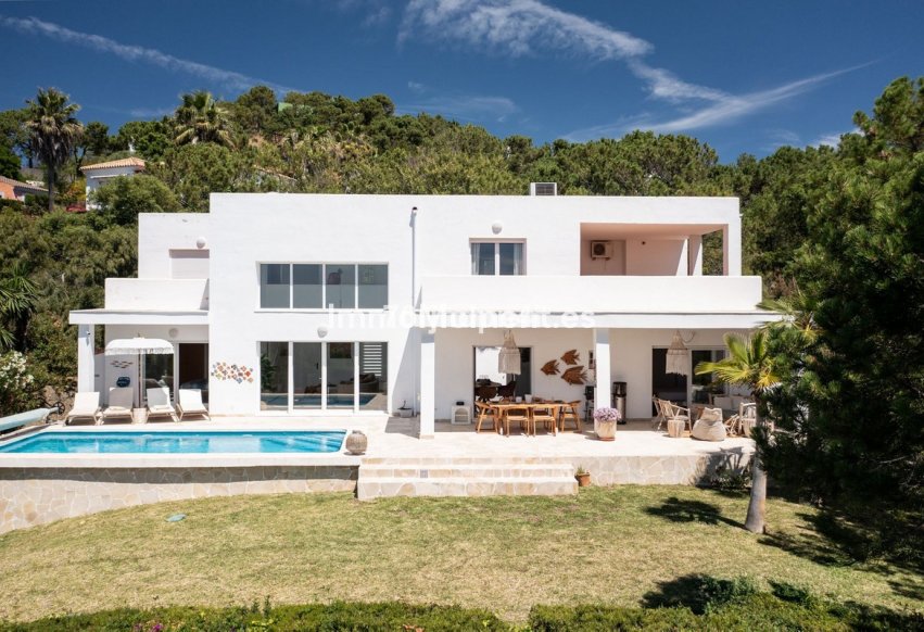 Wiederverkauf - Freistehende Villa - Estepona  - Estepona Centro